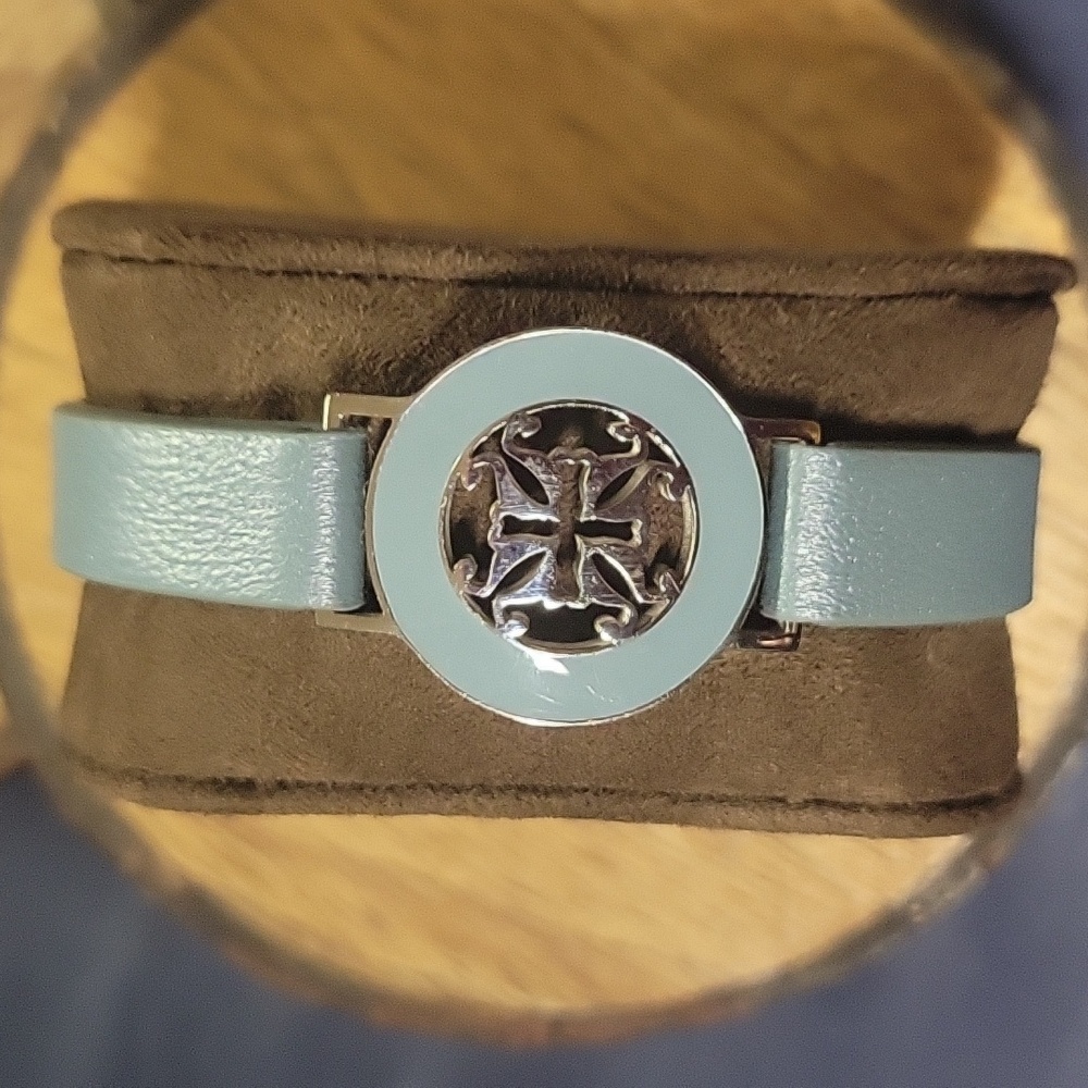 RUSTIC CUFF BRACELET BUNDLE - Picture 2 of 12